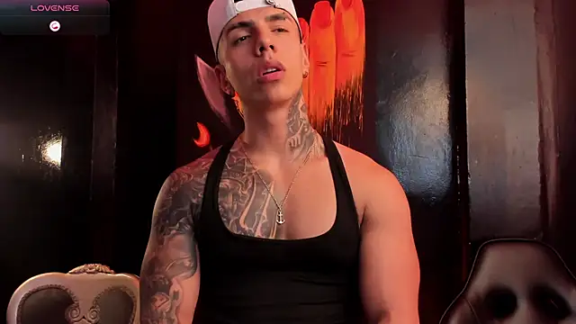 SalvatoreDmore live sex cam