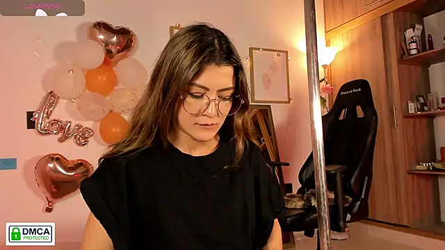 Lilabril's cam snapshot