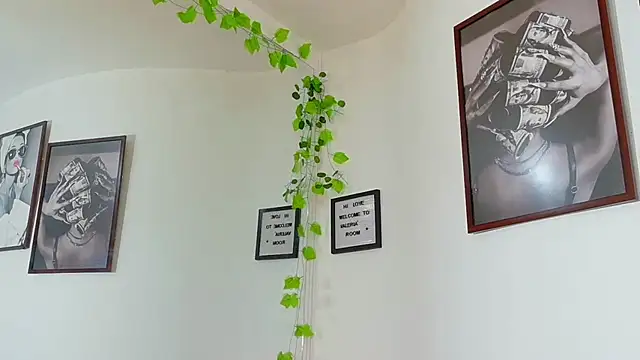 loretahorny live sex cam