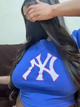 Cute-Sakhi live sex cam