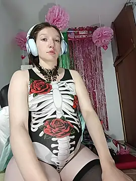 Lucy_colee live sex cam