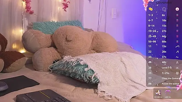 Sweettifani live sex cam