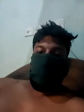 Jordipolla9inchesplus live sex cam