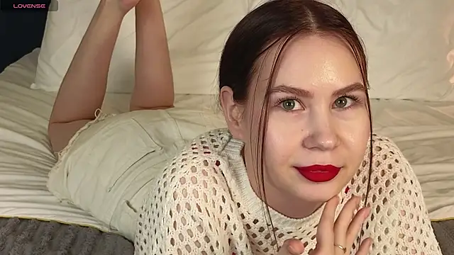 BadlySweet's cam snapshot