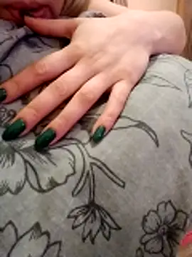 sevimlikelebek29 live sex cam