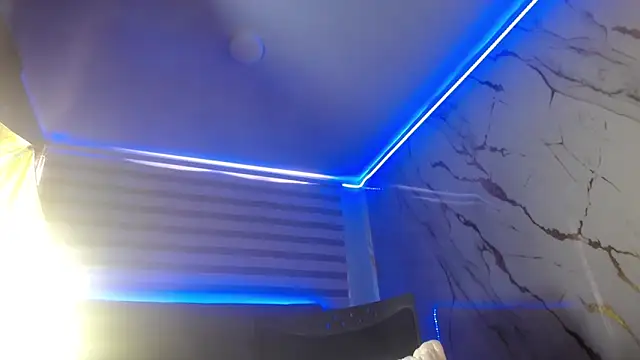 kylievoosx live sex cam