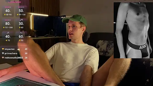 Leonnextdoor live sex cam