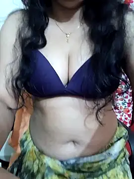 Priya_Boudi live sex cam