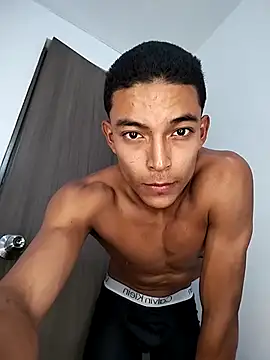 Demiansteven2 live sex cam