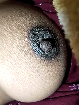 Kajalji8765's cam snapshot