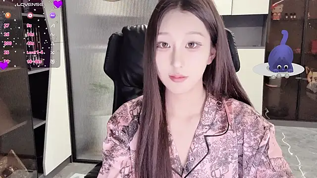 Winnie666- live sex cam