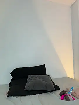 SaraBellini's cam snapshot