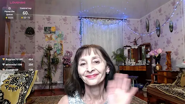 Angelina-Missteria live sex cam