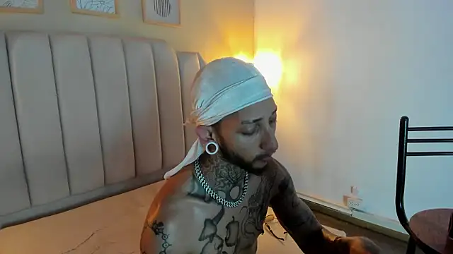 axel_valtier live sex cam