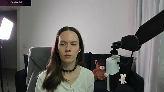 SharkyBaby live sex cam