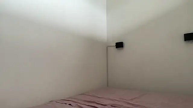 valeriesaint's cam snapshot