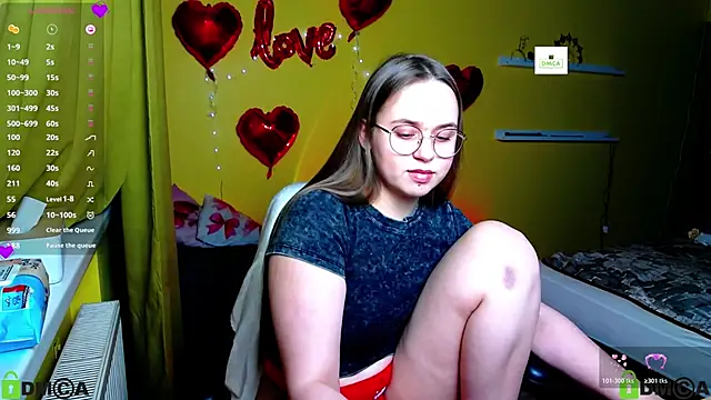 Lilysweet13's cam snapshot