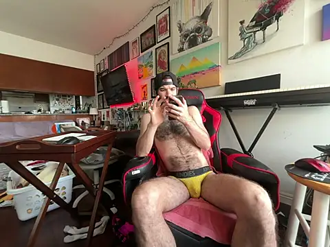 Pupscritch live sex cam