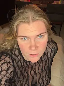 SexyBlondJoanna live sex cam