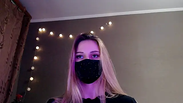 Iris_lave's cam snapshot