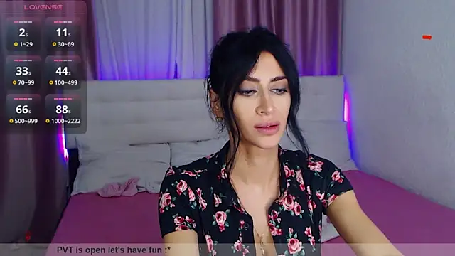 Hennessy_XO live sex cam