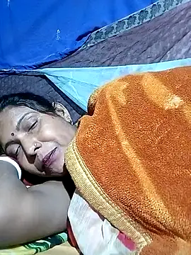 Savita992's cam snapshot