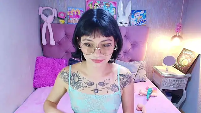 charlottemoonxz's cam snapshot