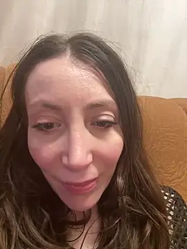 HellaryTourent's cam snapshot