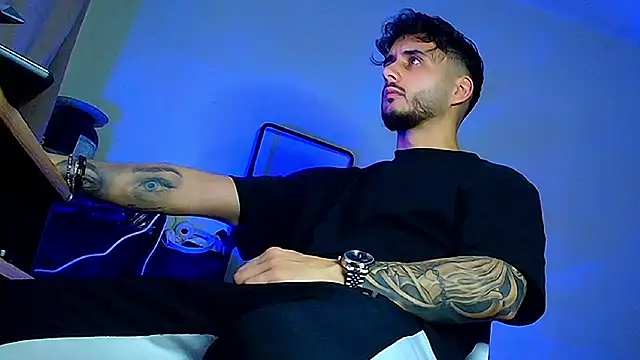 XanderCage99 live sex cam