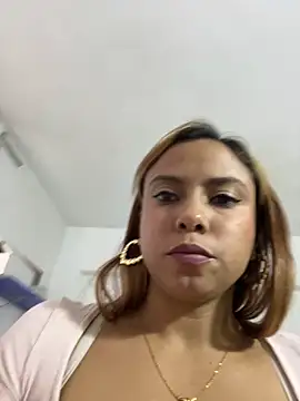 Samantha_rousse28 live sex cam