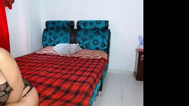 carolanyi live sex cam