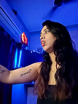 Love_Beauty01's cam snapshot