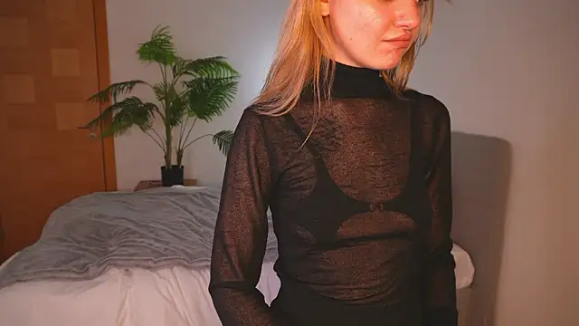 NaomiRosy's cam snapshot