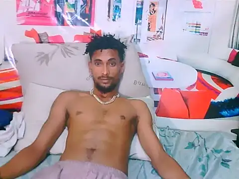 EroticPoison69's cam snapshot