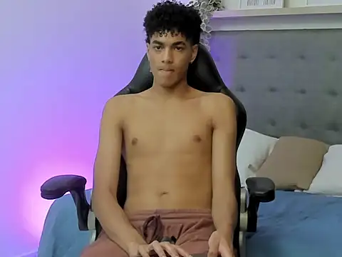 wes_gibbings's cam snapshot