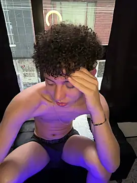 yoursexyjose's cam snapshot