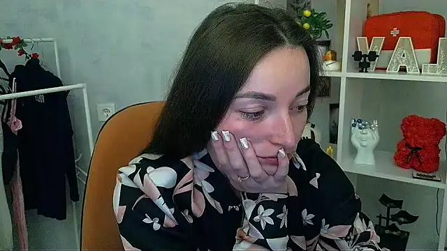 _Barbie_Kiss_ live sex cam