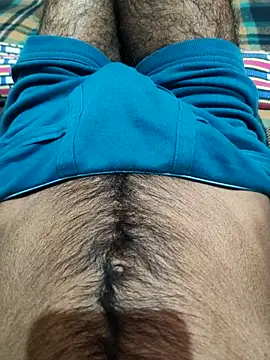 PinkedAssyrian's cam snapshot