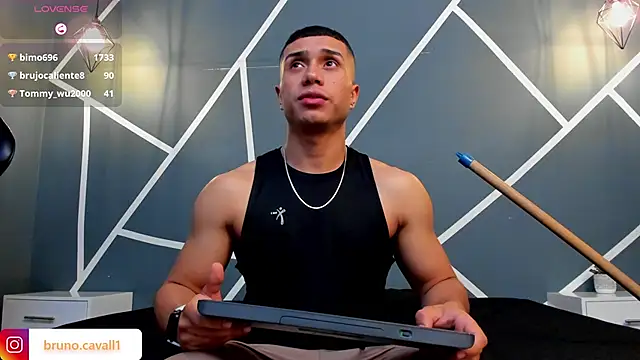 bruno_cavalli's cam snapshot