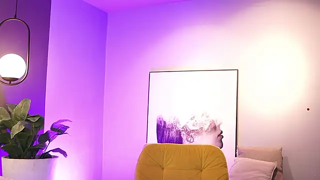 Tayler_Kim's cam snapshot