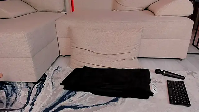 LunaMuze's cam snapshot