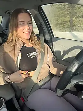 AllesandraLove's cam snapshot