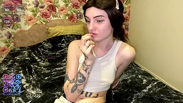 ElizabethKolm's cam snapshot