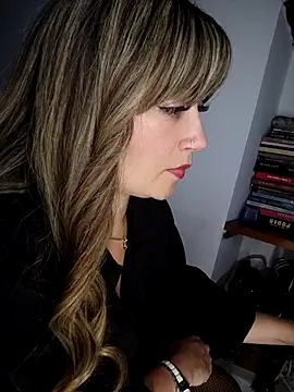 tata_sanz_'s cam snapshot