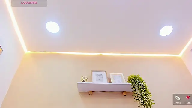 Mia_thompson_19 live sex cam