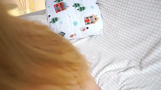 SunnivaCovil live sex cam