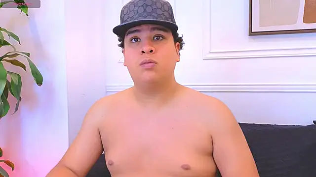 Naim_Bennetsex's cam snapshot