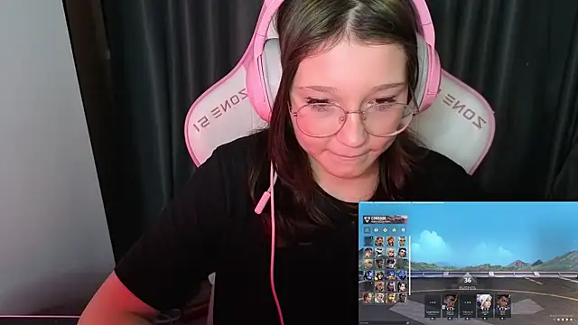 PinkiAura's cam snapshot