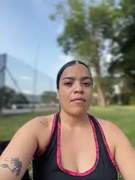 JuanitaMore01 live sex cam