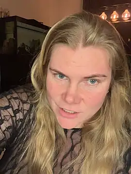 SexyBlondJoanna live sex cam